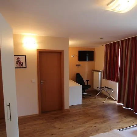 Hotel Landgasthof Zur Alten Scheune Zweibrücken