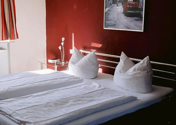 Landgasthof Zur Alten Scheune 2*