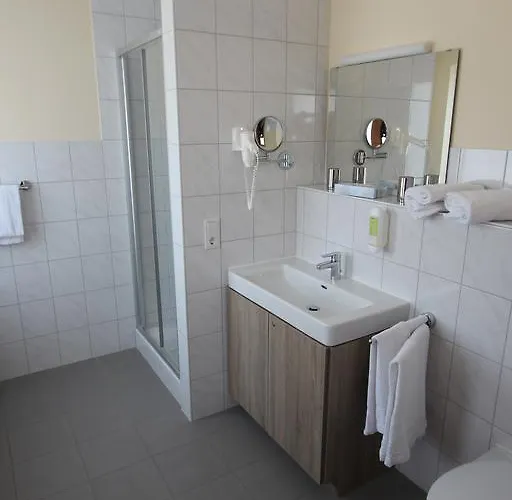 فندق Landgasthof Zur Alten Scheune تْسفايبرُكن